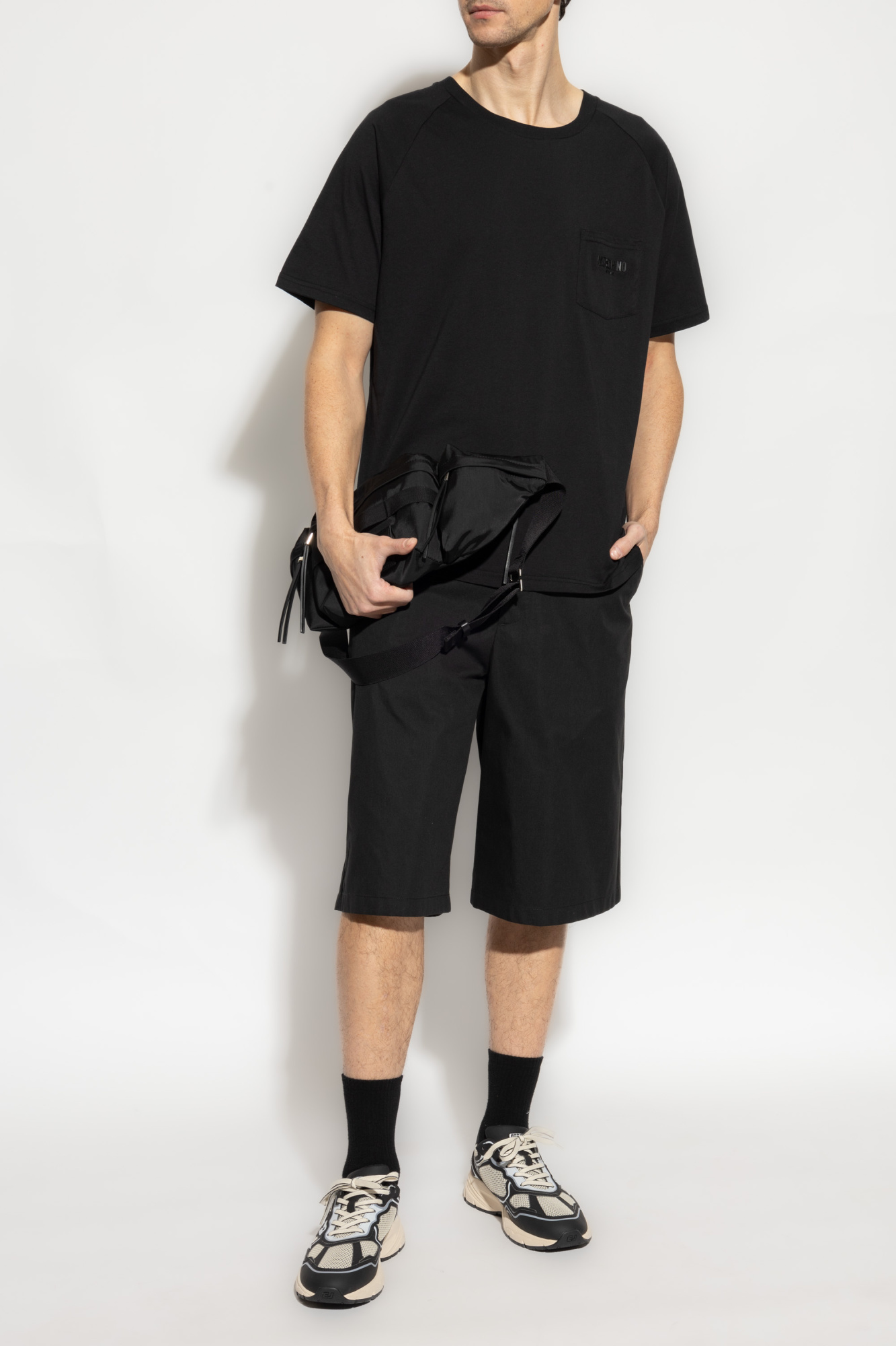 Moschino ロコ インタシャ ハスロフ 251V6A96034307 0555 0400021639108_BLACK?wid=830&